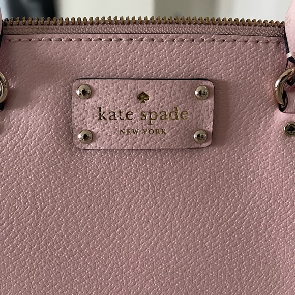 light pink leather Kate Spade purse LIKE NEW - Picture 4 of 5